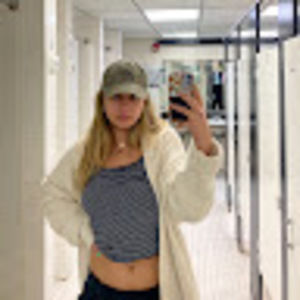 Meet your Posher, Tegan